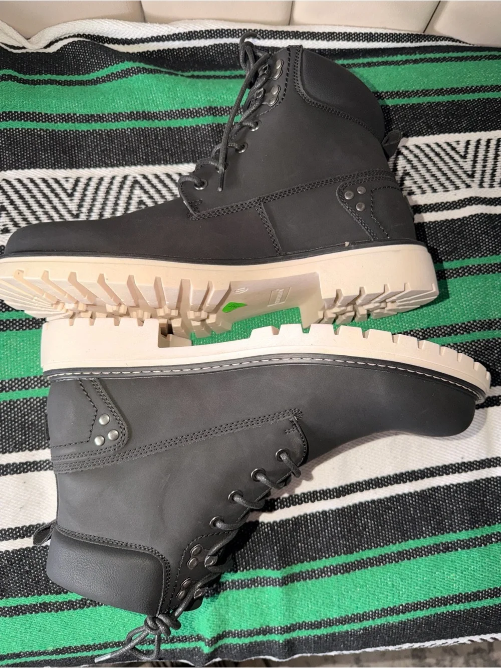 Men's Gray Lace-Up Rugged Boots